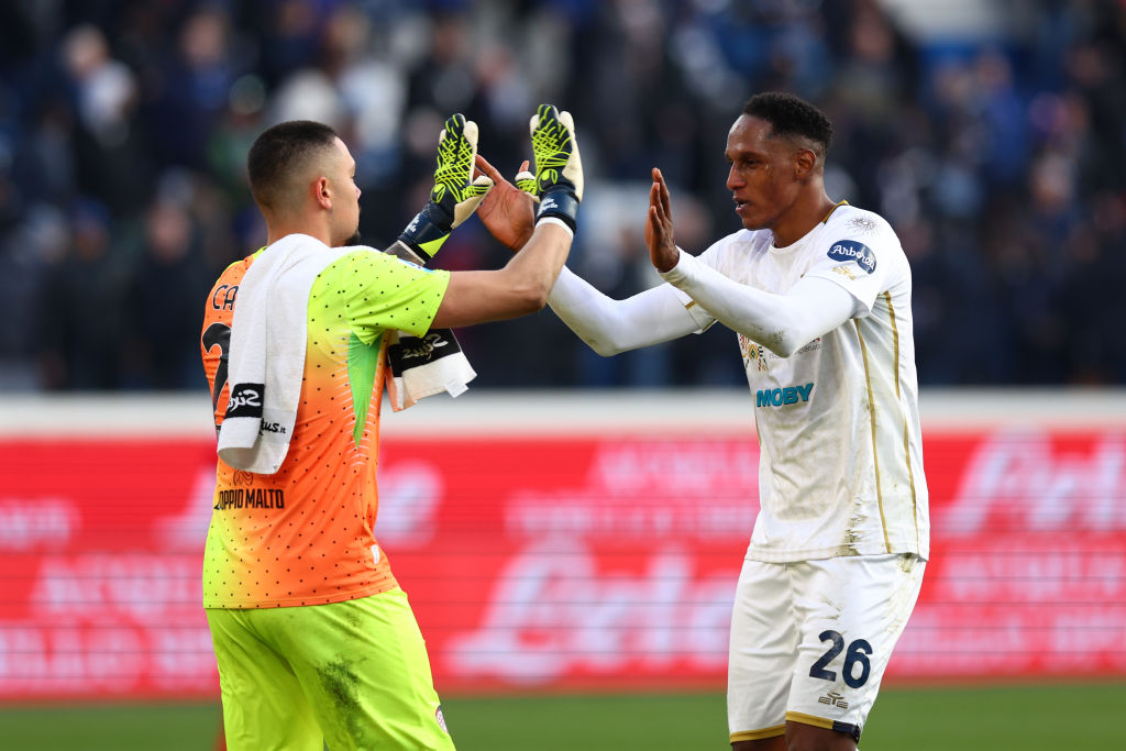 Yerry Mina in campo contro il Paraguay? L’indizio social