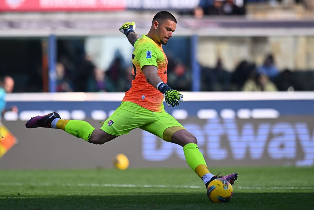 Cagliari, Caprile continua a crescere: il Napoli osserva
