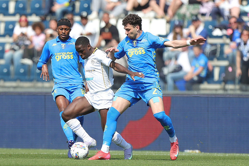 Mercato Cagliari, il ds Angelozzi punta Goglichidze per la difesa
