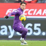 Cagliari e Fiorentina: solidarietà e strategia in campo