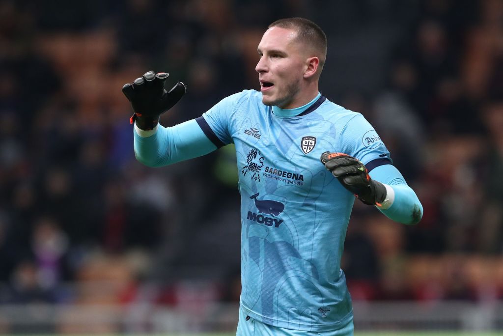 Cagliari, dal Bari torna Radunovic: il portiere servo è a fine prestito