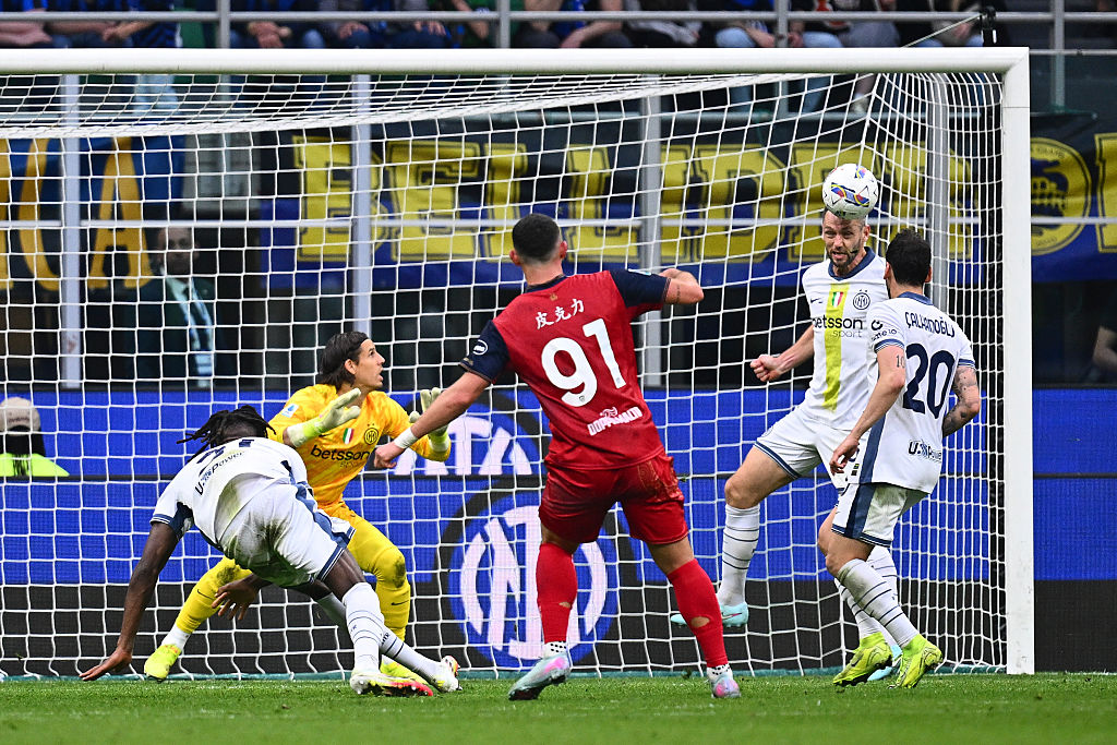 Oliveira critica il Cagliari: “Quanti errori contro l’Inter”