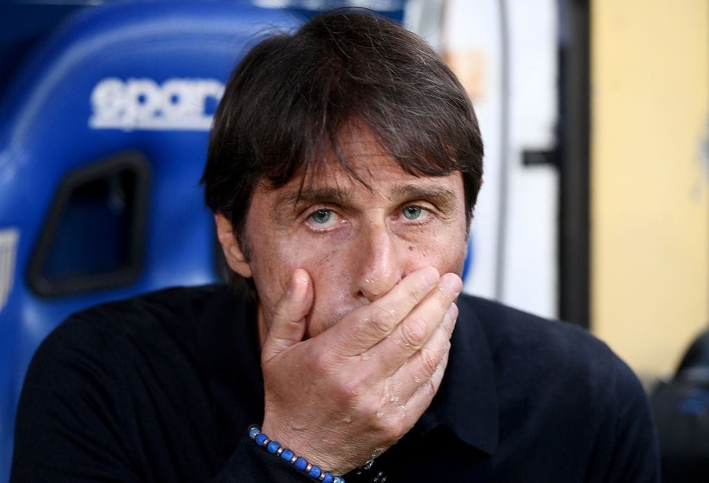 Tensione in Parma-Napoli: espulso Conte, salta il Cagliari