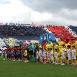 Ritirarsi dal calcio? Macché, l'ex Cagliari Larrivey rinnova a suon di rock in Cile