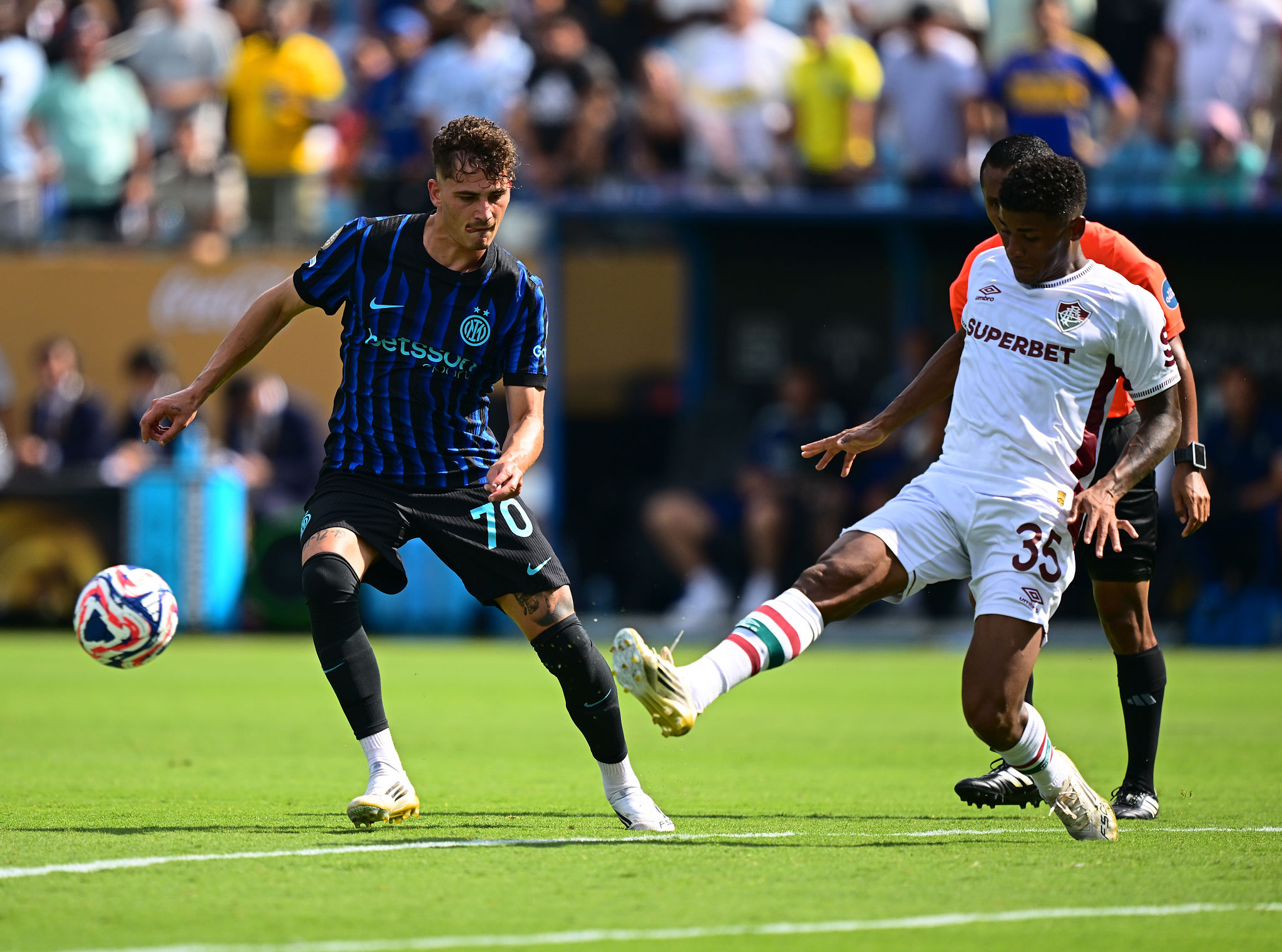 Pedullà: “Sebastiano Esposito al Cagliari? Difficile, può rientrare nell’affare Leoni col Parma”