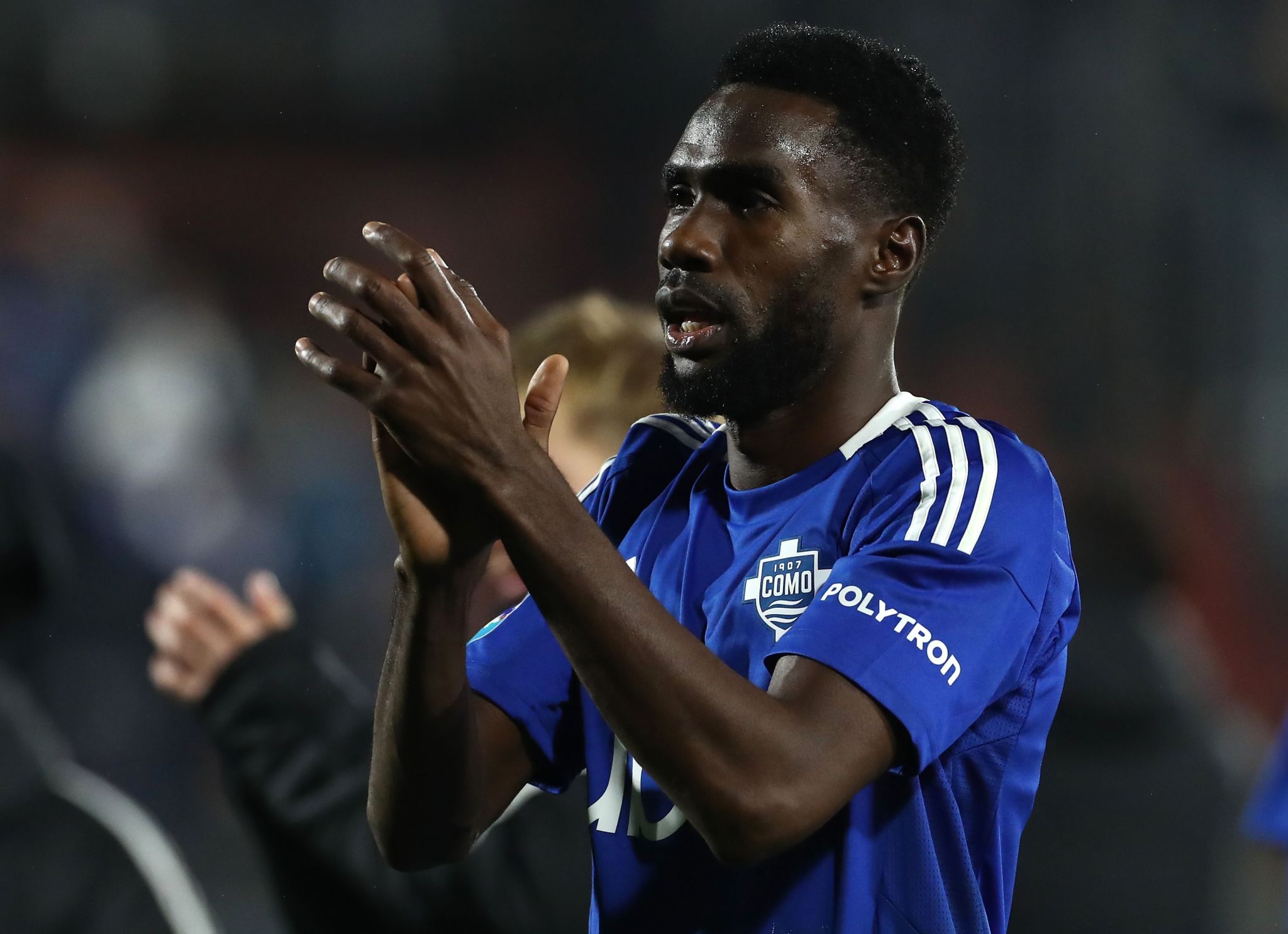 Fadera, il Cagliari intensifica il corteggiamento per l’attaccante