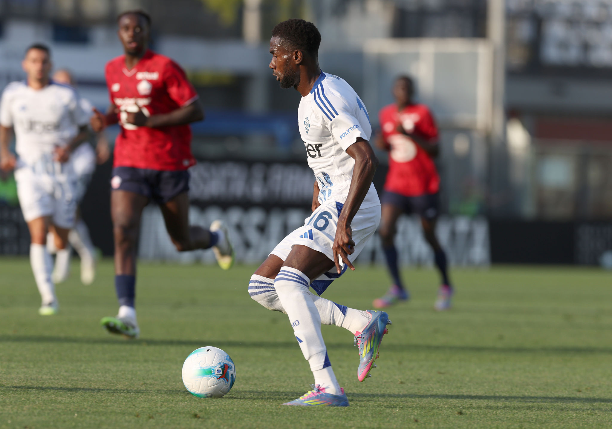 Cagliari: Fadera nel mirino. Ma il Sassuolo è in vantaggio