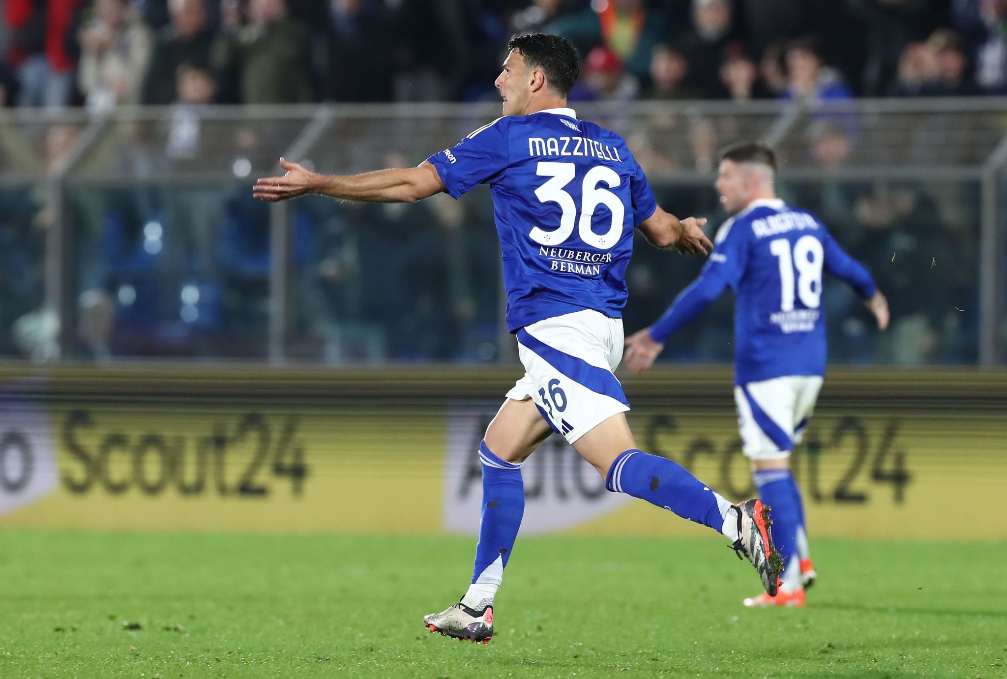 Mercato Cagliari, si stringe per Mazzitelli dal Como. Trattativa in fase decisiva