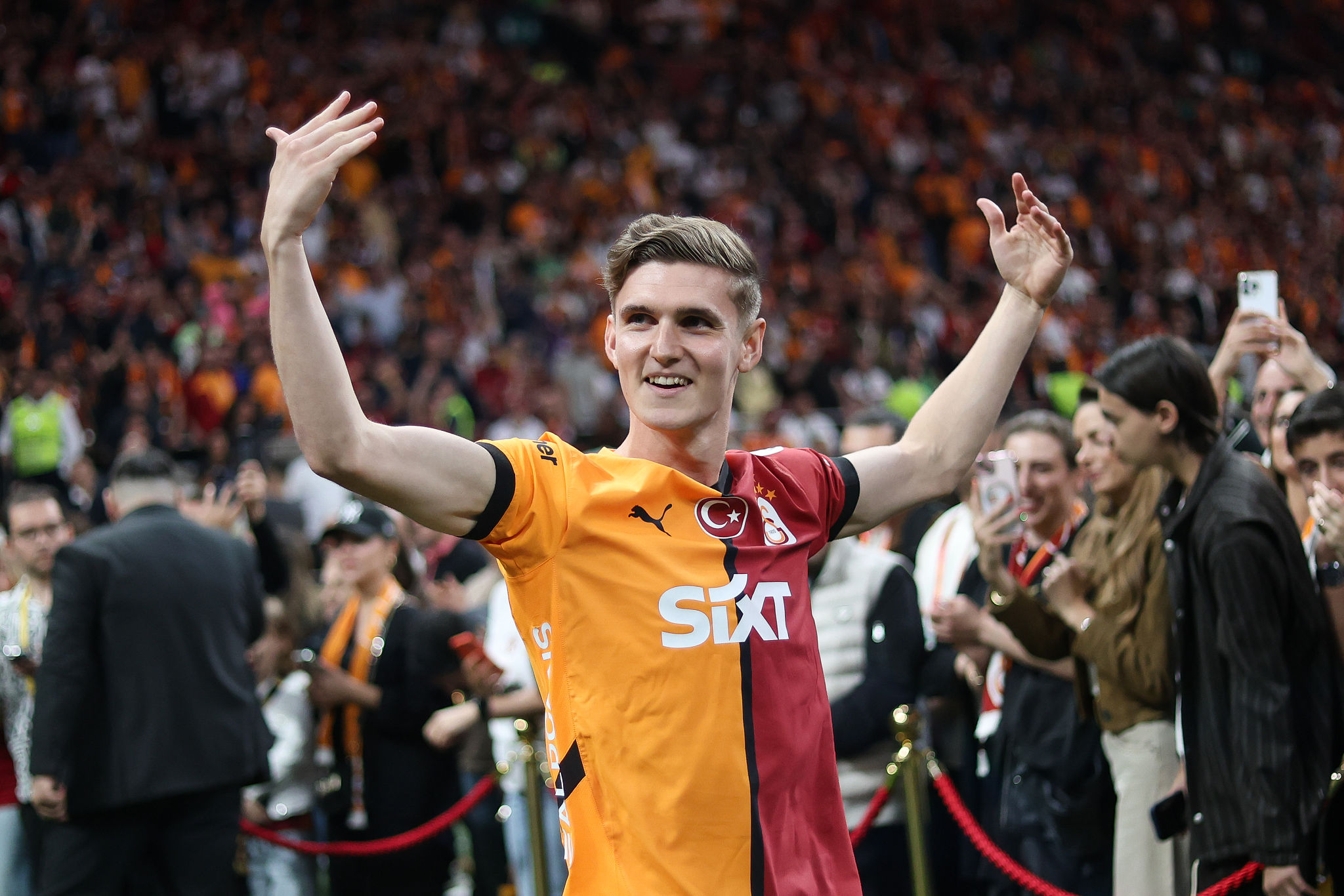 Il Cagliari si arrende al Galatasaray: i rossoblù perdono 3-1