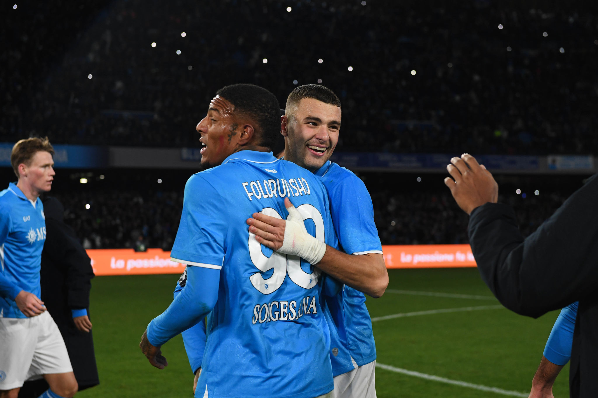 Cagliari, colloqui avviati per Folorunsho dal Napoli