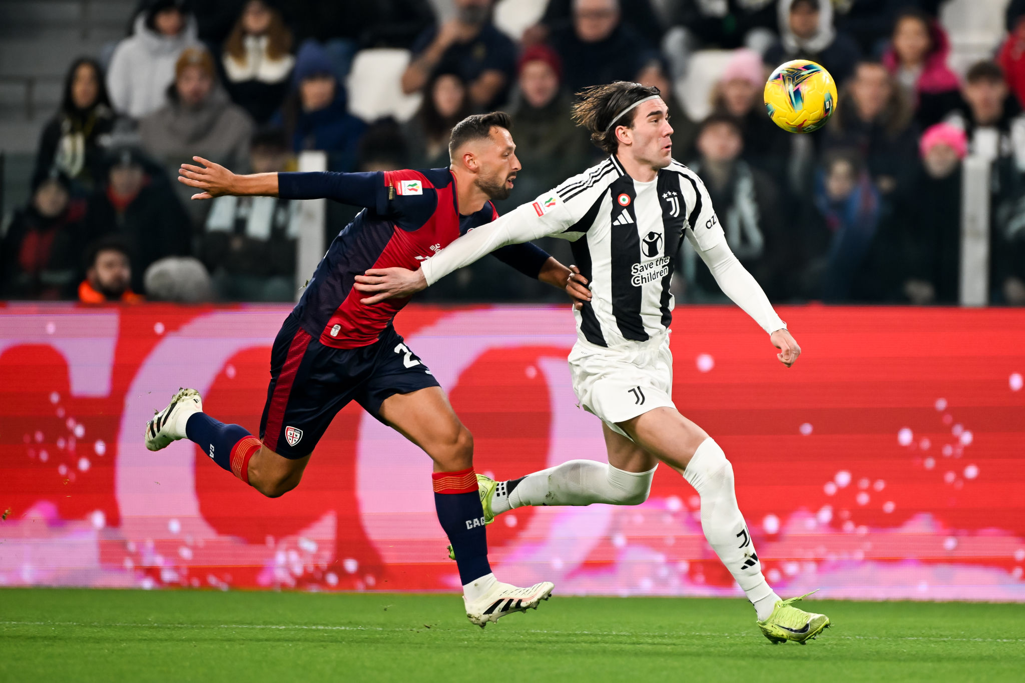 Wieteska saluta Cagliari: il difensore ufficialmente in prestito al Kocaelispor