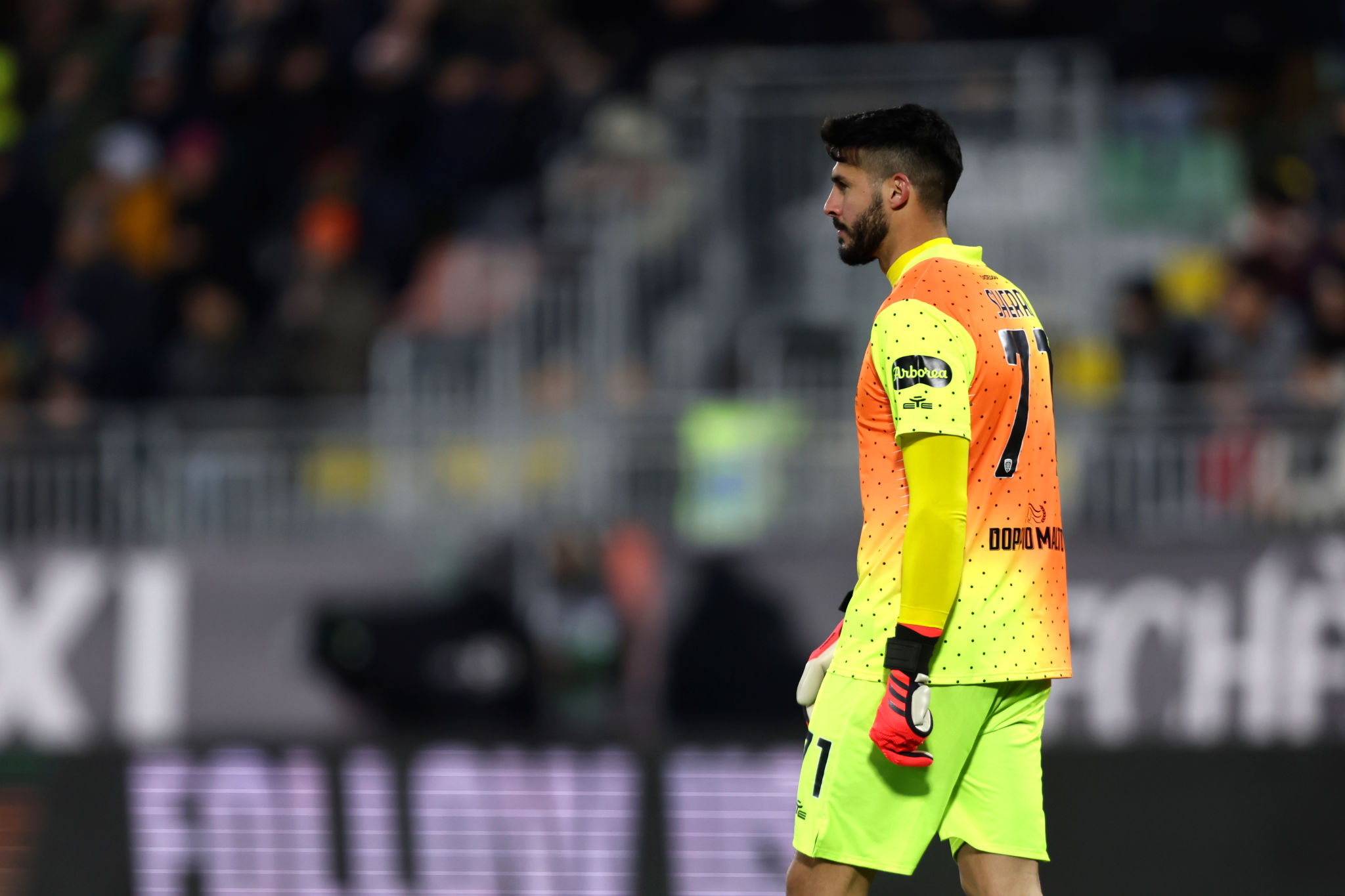 Mercato Cagliari, Sherri in prestito al Frosinone. I dettagli dell’operazione