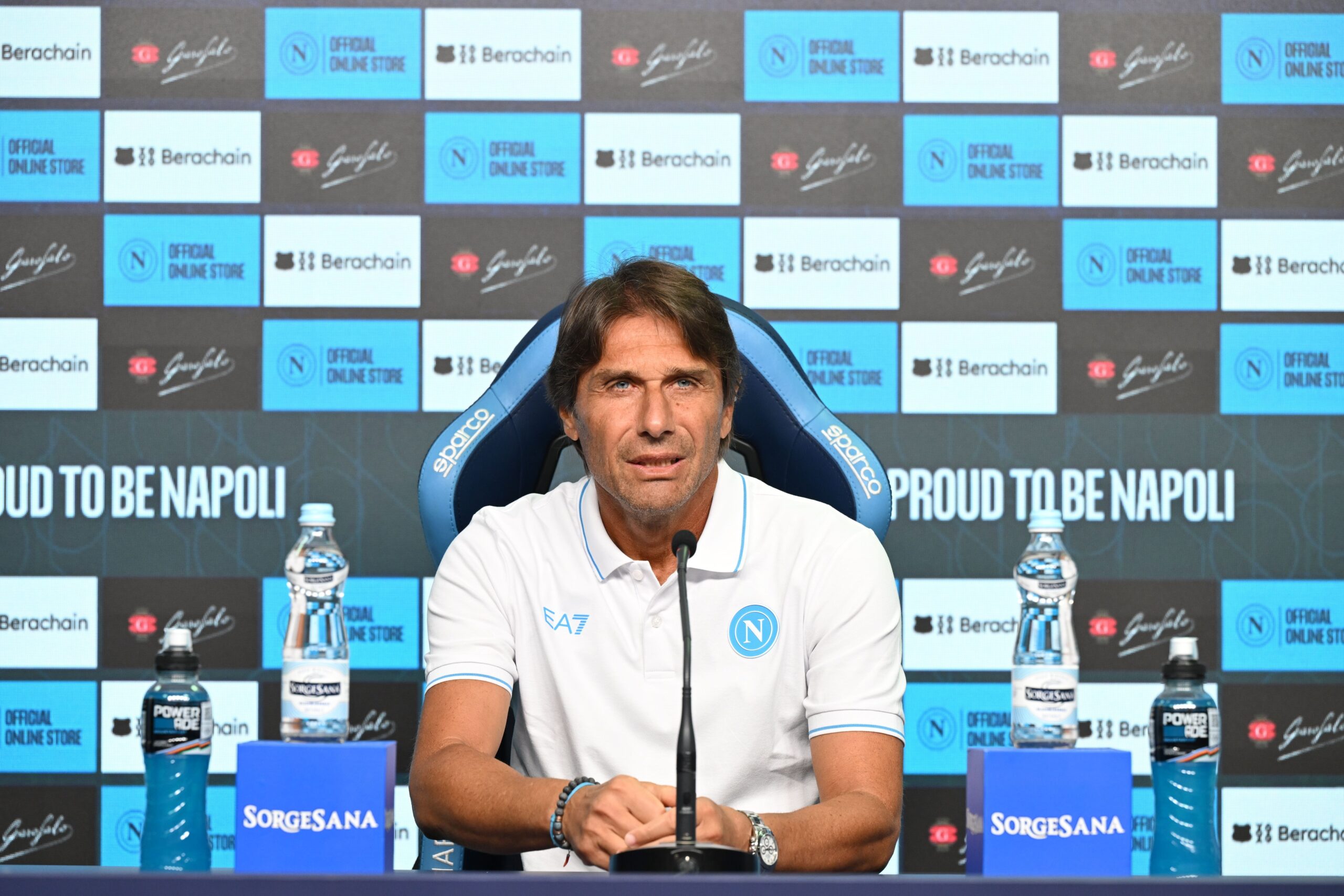 Conte: "Più strutturati rispetto allo scorso anno. Felice per McTominay e De Bruyne"