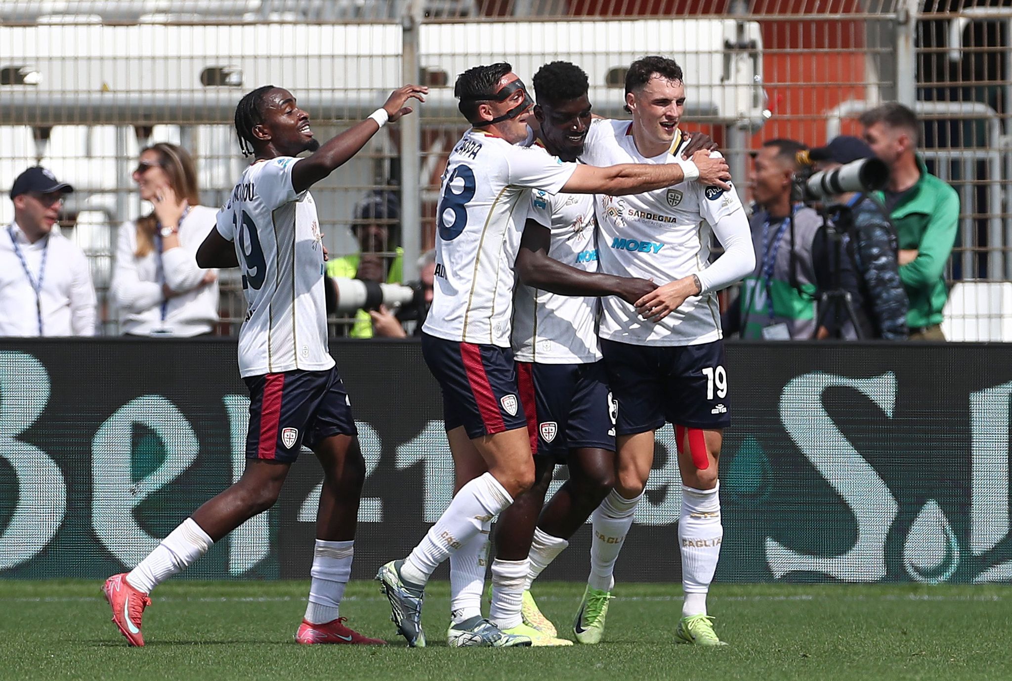 Adopo illumina il precampionato Cagliari: gol decisivo