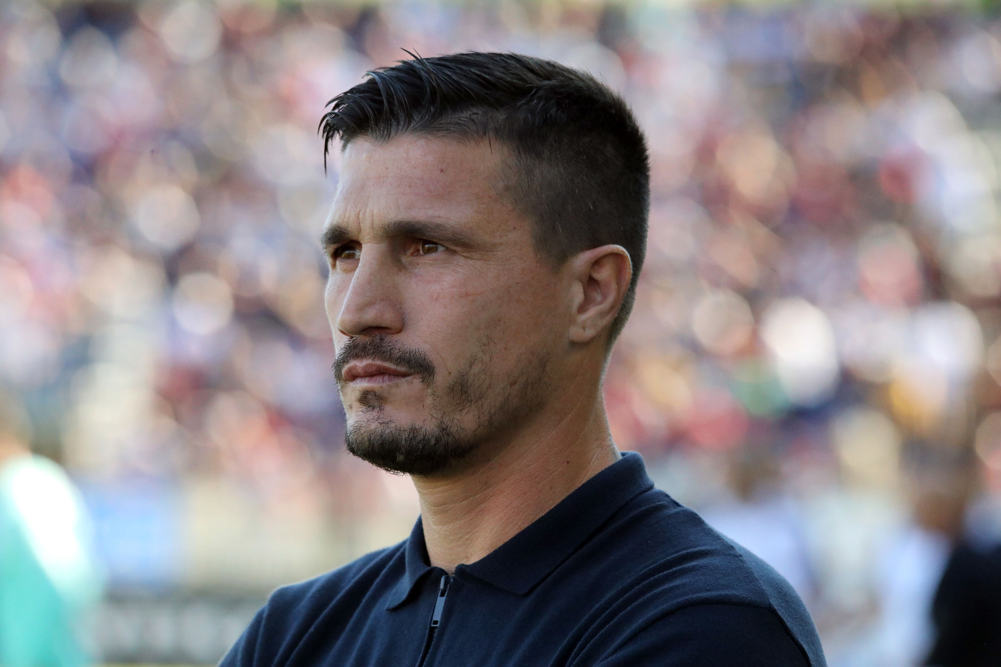Cagliari, mister Pisacane: "Mina e altri quattro out. Con il Verona è l'andata di una finale"