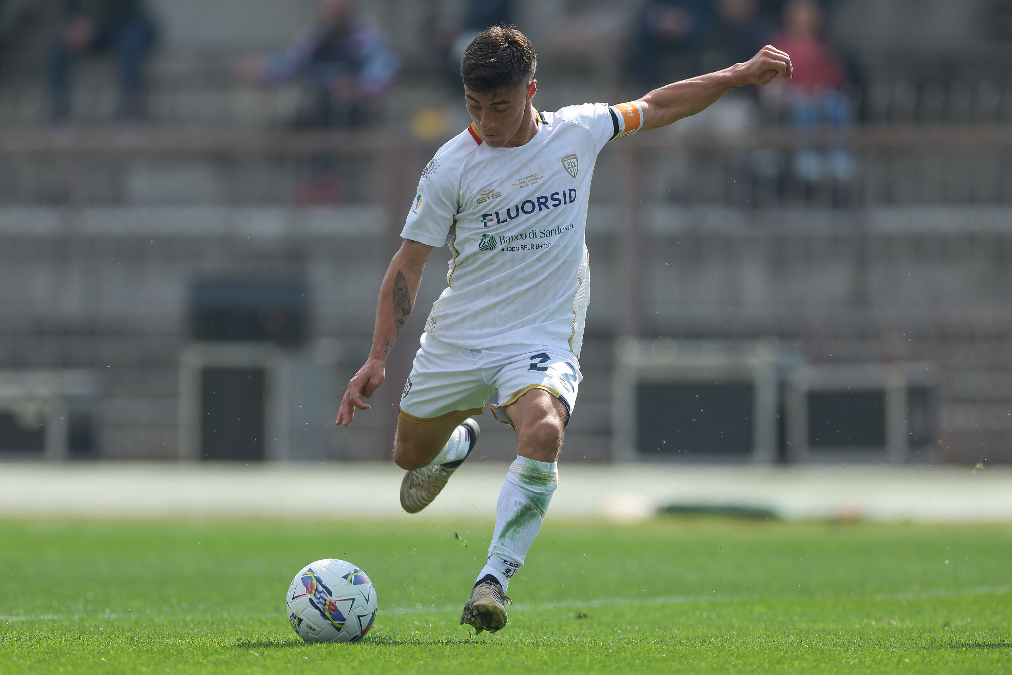 Vinciguerra: il talento del Cagliari attende l'esordio a Pescara