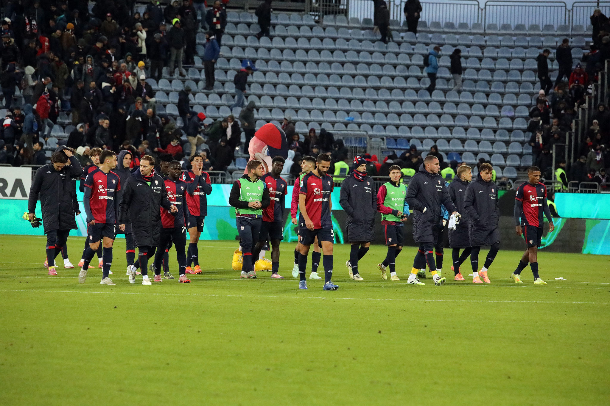 Tommaso Paradiso: “Cagliari ceduto del 40%, possibile che la Lazio non trovi acquirenti?”