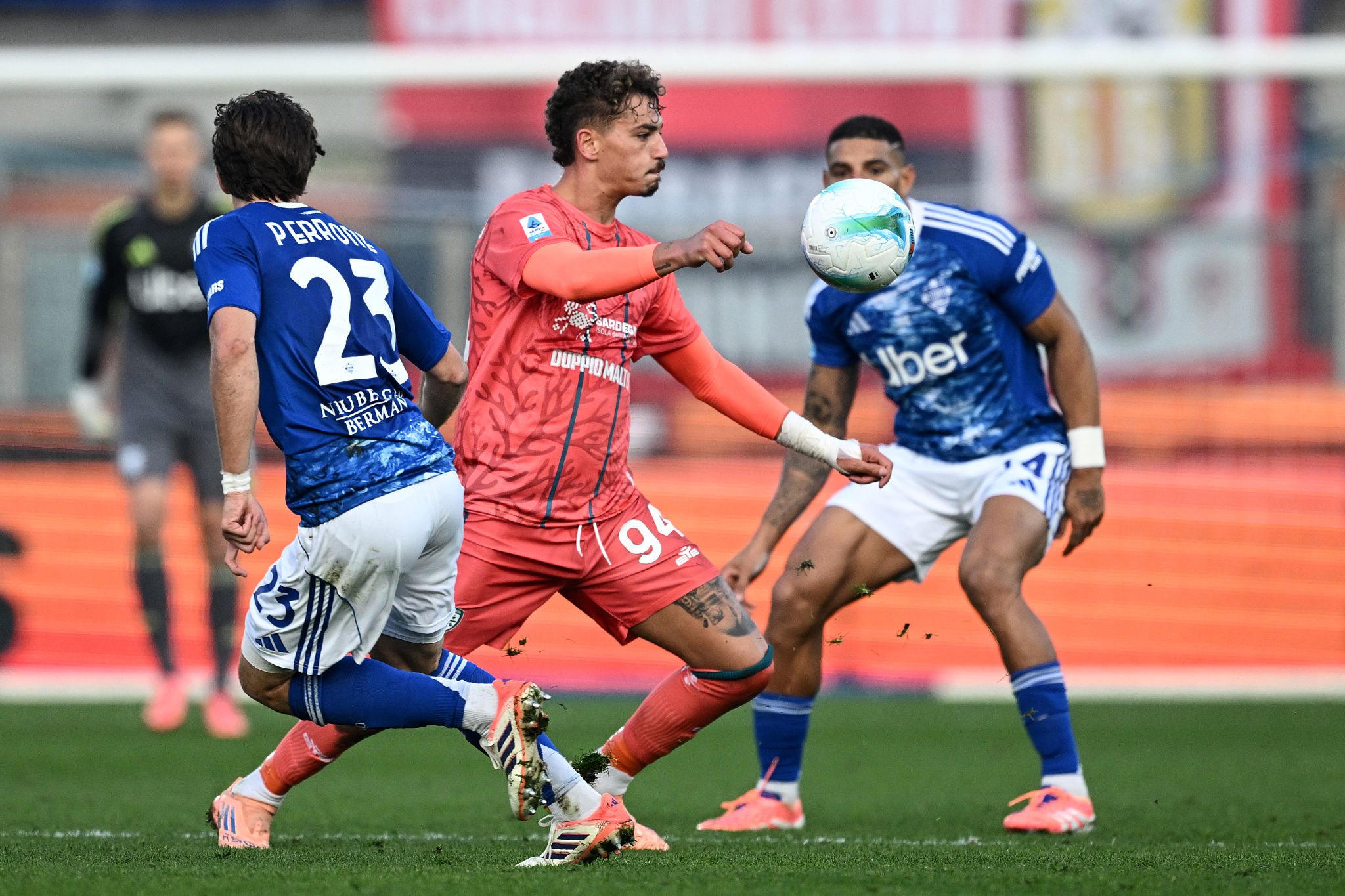 Il Cagliari a due velocità: partenza lenta e finale esplosivo. Le statistiche