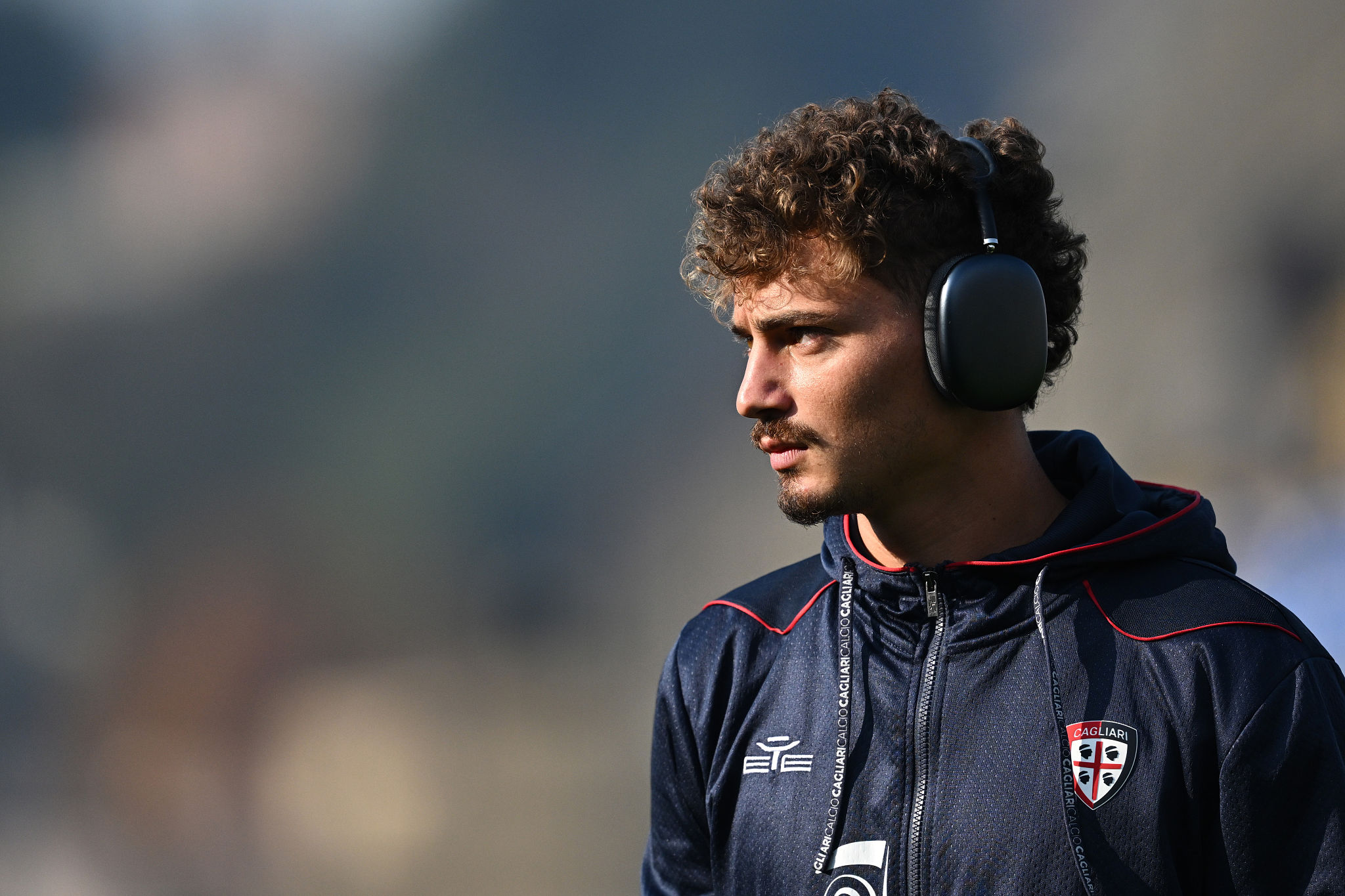 Esposito ritrova il gol: l'attaccante è l'arma in più del Cagliari per la sfida con il Genoa