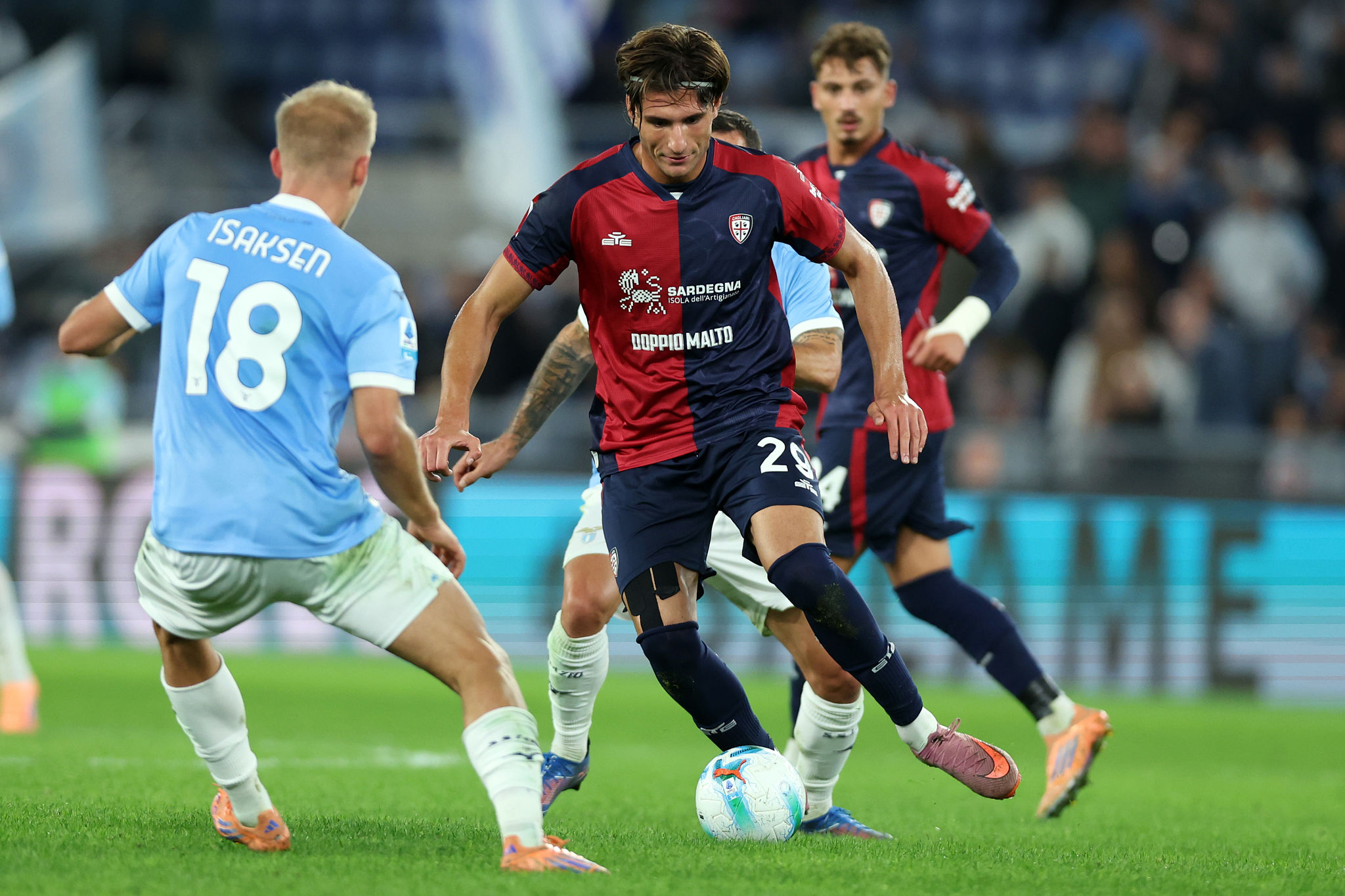 Borrelli c’è, Caprile no. Il migliore e il peggiore di Cagliari-Genoa