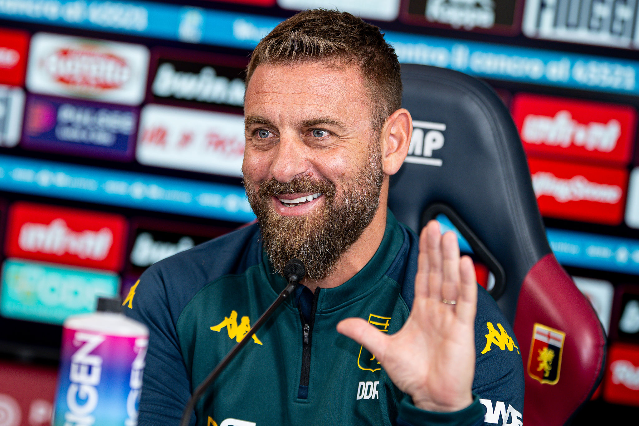 De Rossi suona la carica per Cagliari: “Voglio una partita con attributi e intensità”