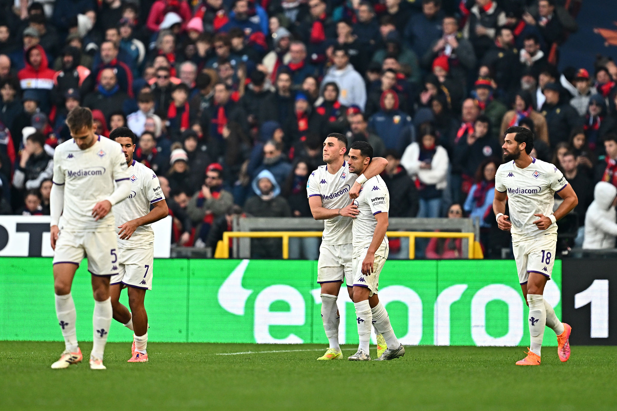 L'ex Cagliari Piccoli trova il suo primo gol in Serie A con la Fiorentina