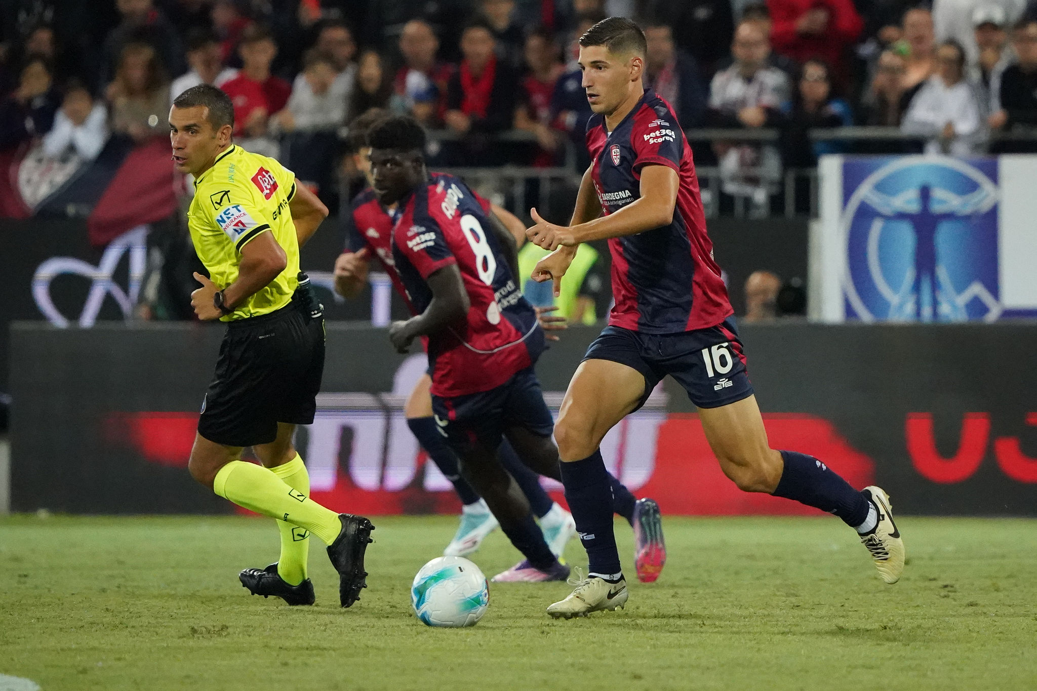 21 anni fa Cagliari-Inter finì 3-3: il ricordo della sfida