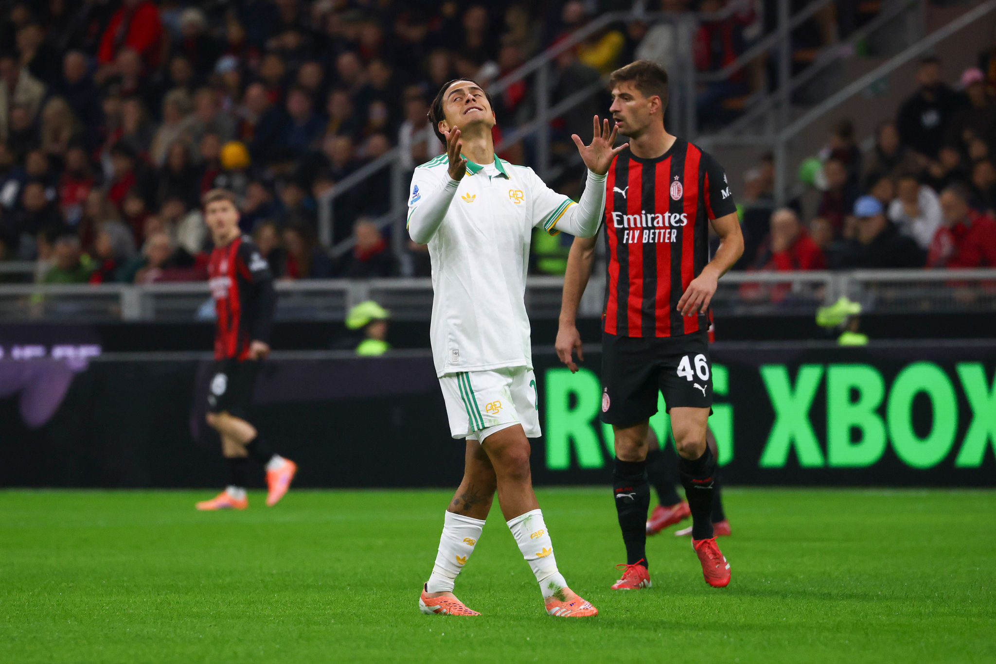 Dybala, lesione e stop di un mese: nel mirino il rientro contro il Cagliari