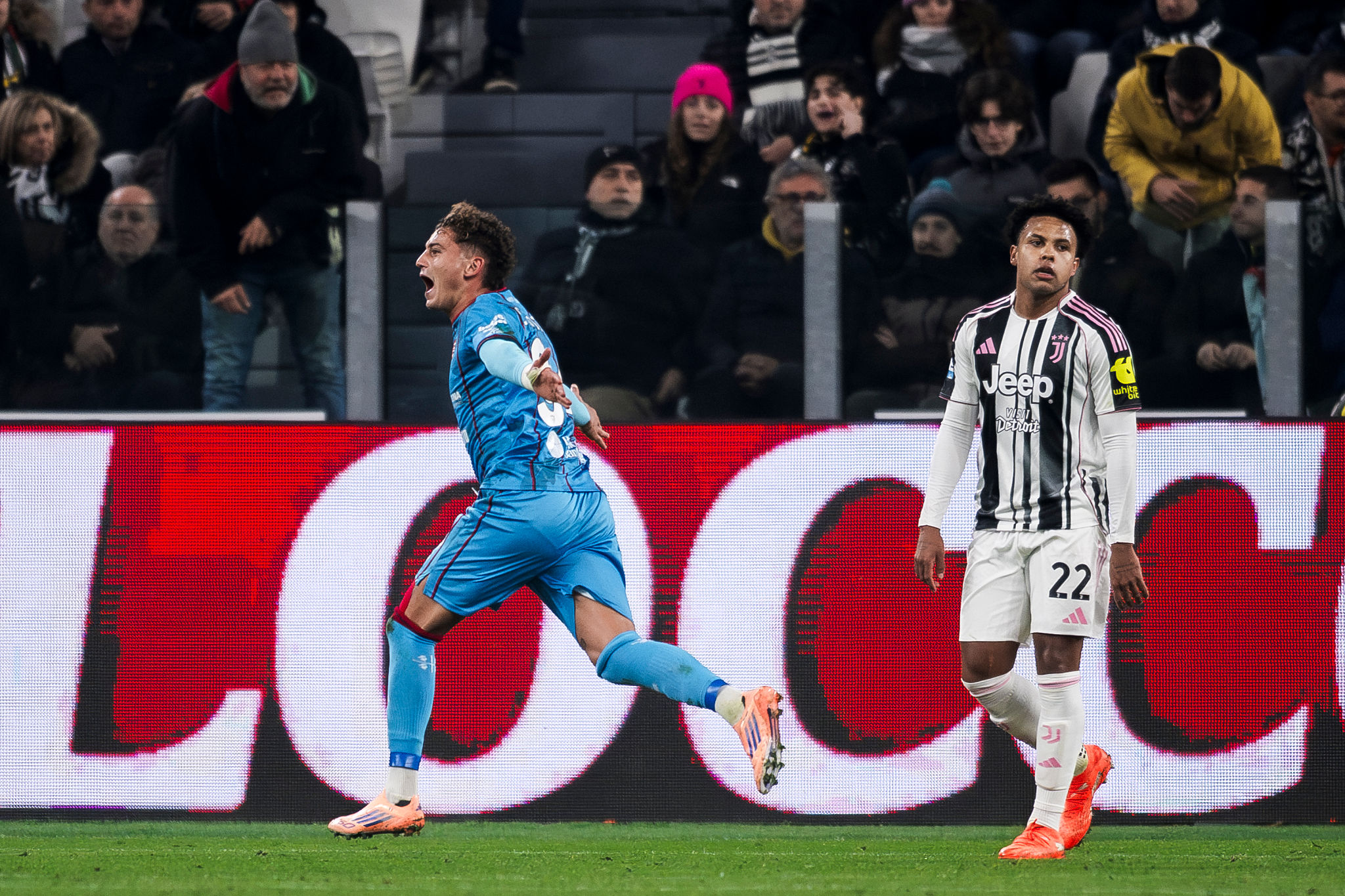 Esposito e i gol con il Cagliari: il club valuta il riscatto dall'Inter