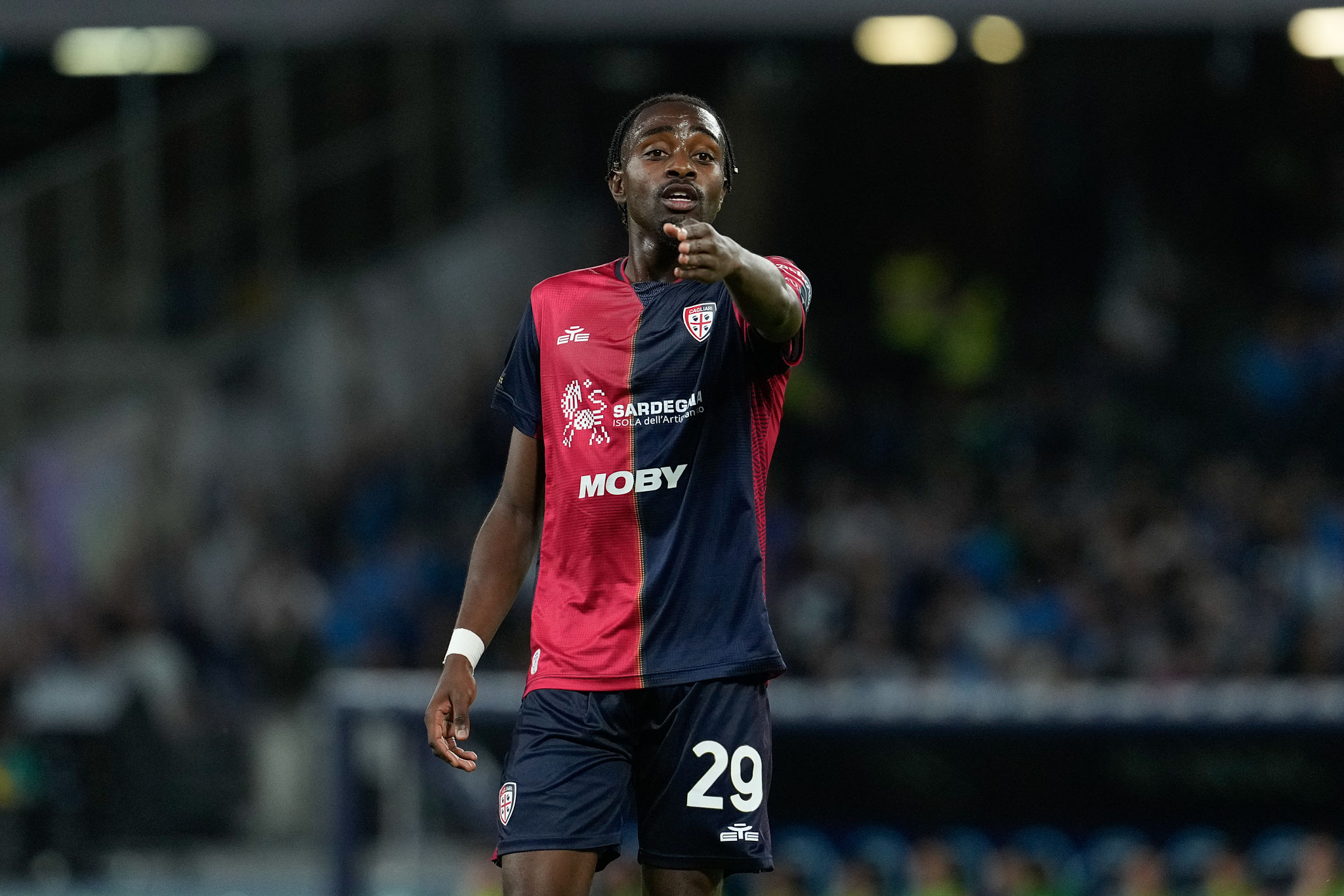 Makoumbou e il Cagliari: perché il ritorno è un'ipotesi complessa