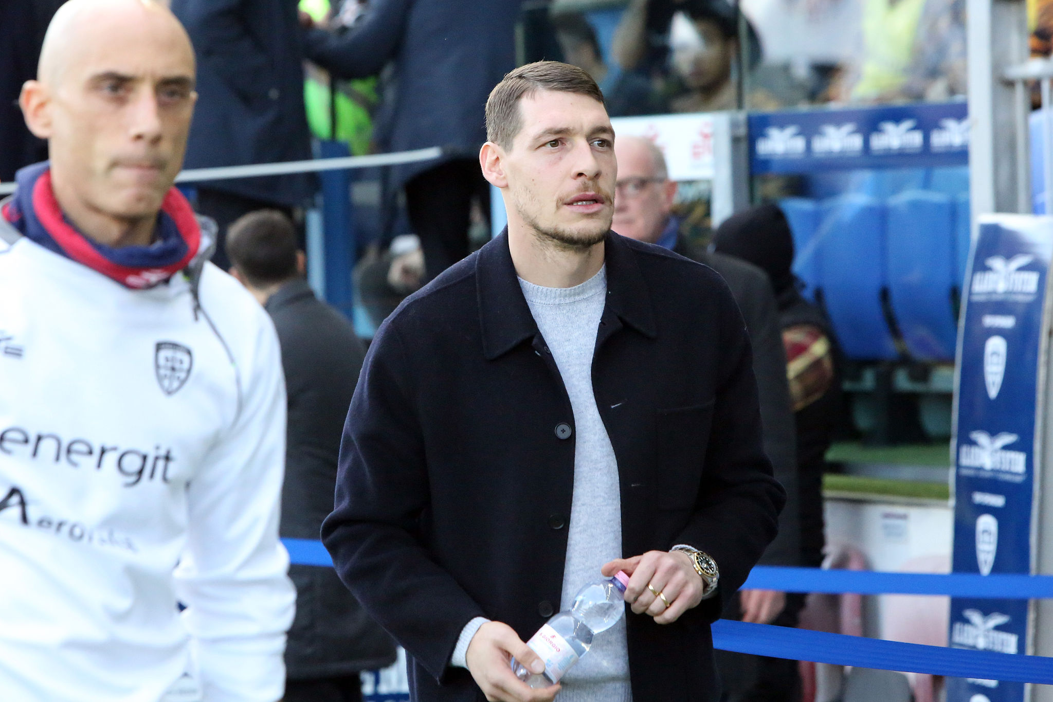 Il Gallo canta 32 volte: gli auguri del Cagliari per Belotti