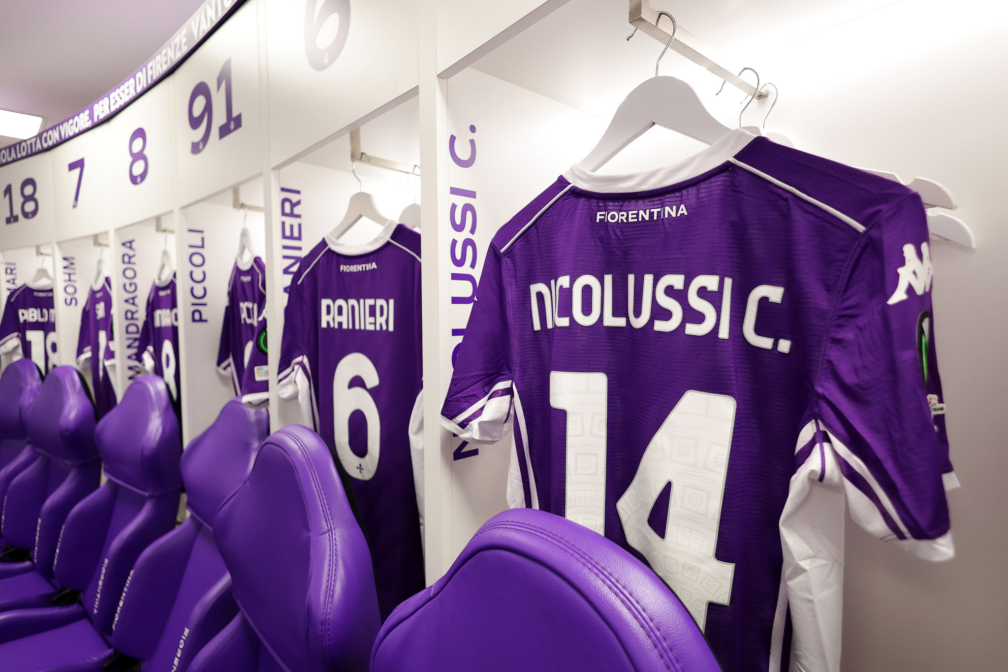 Mercato Cagliari: Nicolussi Caviglia e gli altri nomi a centrocampo