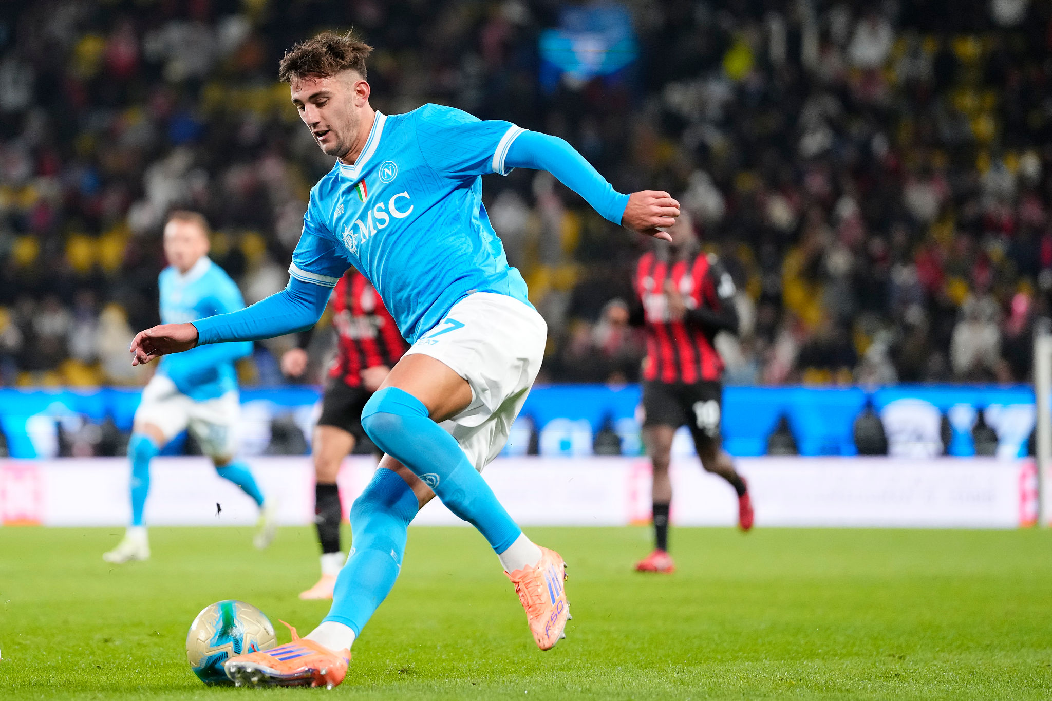 Manna frena le voci su Lucca al Cagliari: “Deve lavorare bene”