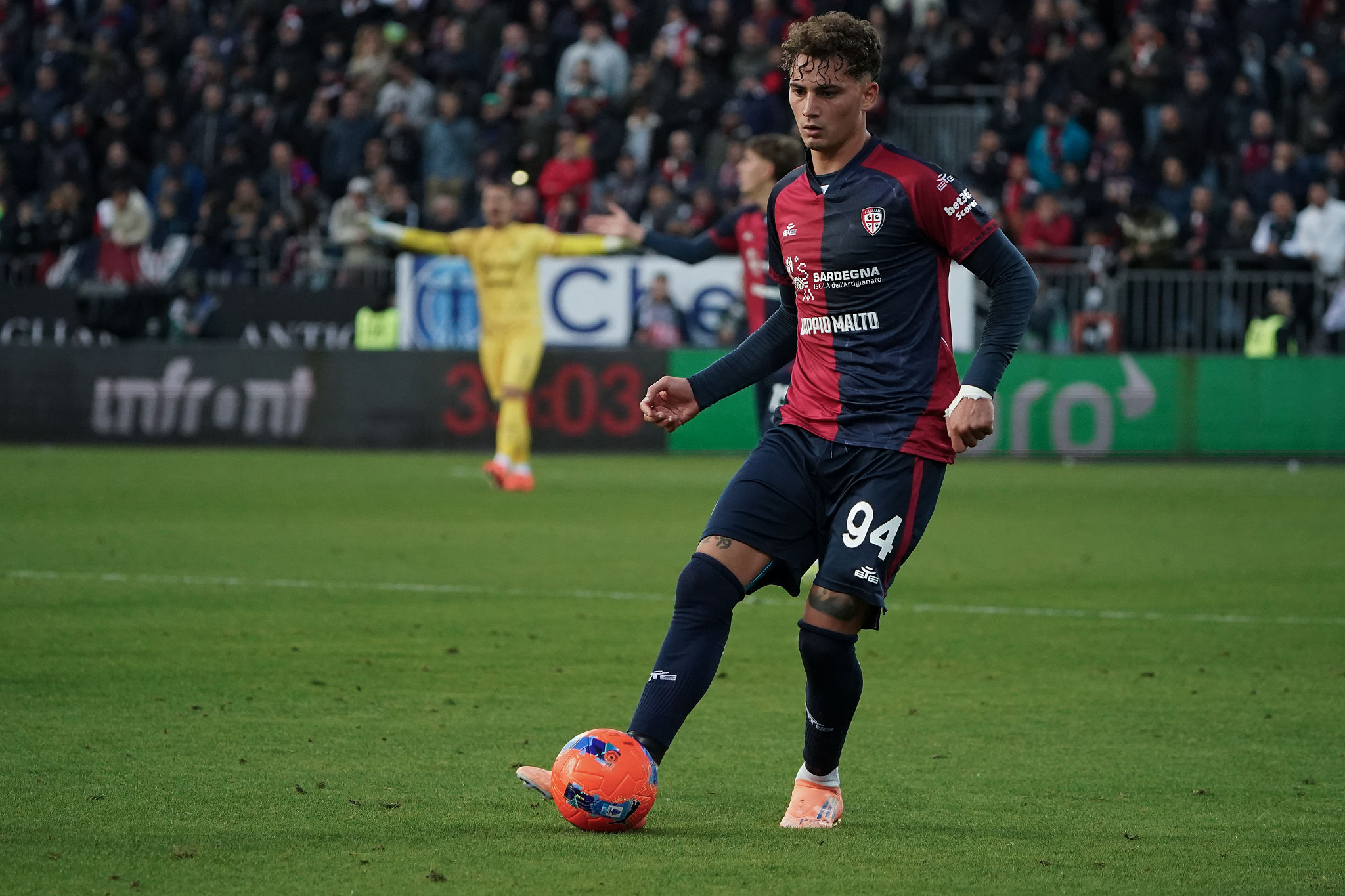 Esposito si racconta: il Cagliari, i fratelli e il sogno azzurro