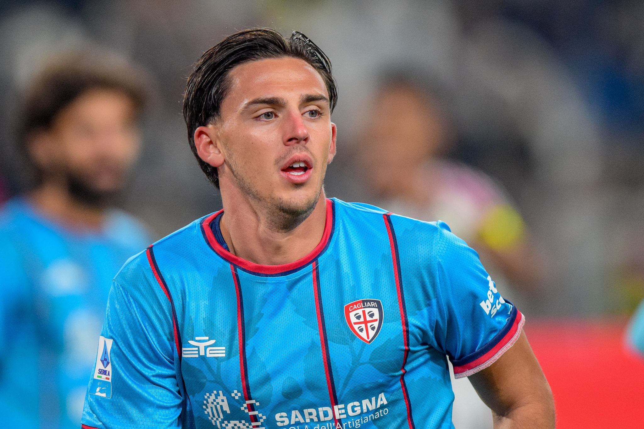 Cagliari: all’Unipol Domus arriva la Roma. Come arrivano sardi e giallorossi