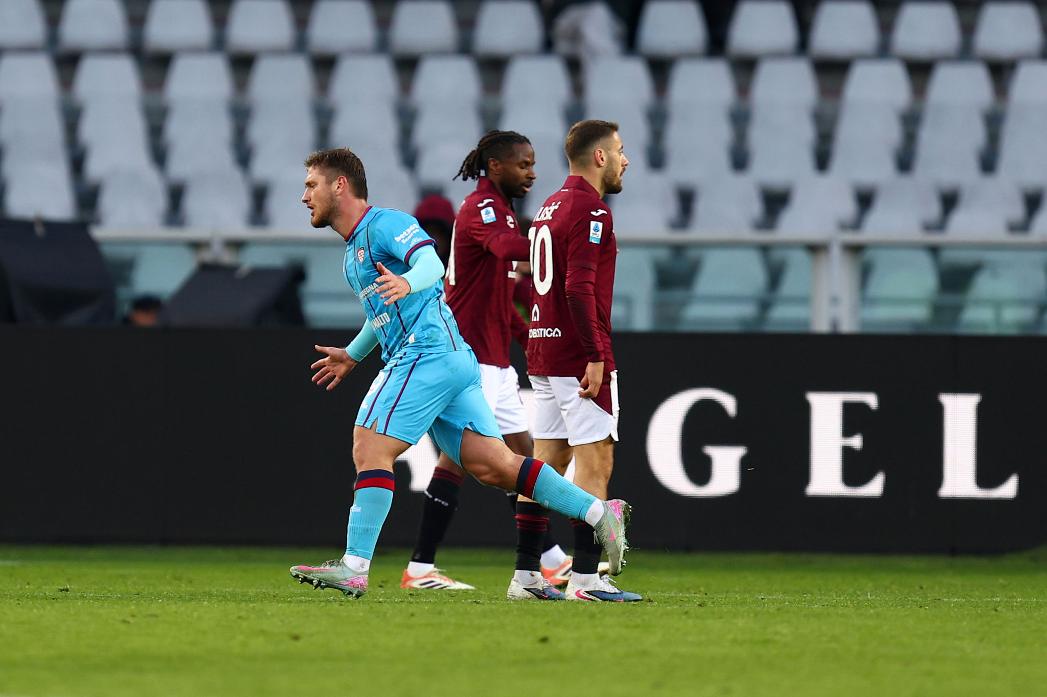 Kılıçsoy convince il Cagliari, pronto il riscatto dal Besiktas