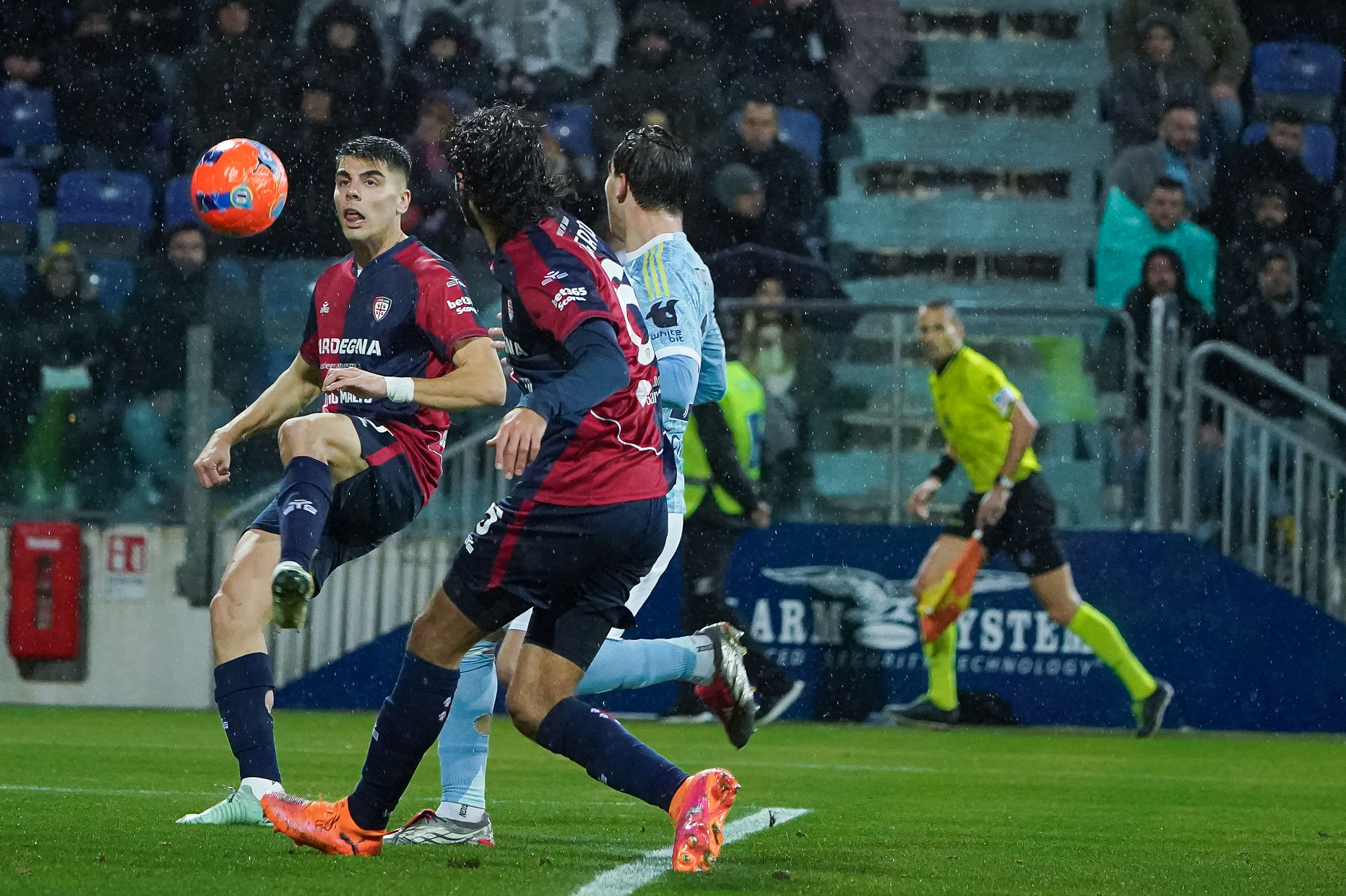 Adam Obert: il futuro del Cagliari tra campo e mercato