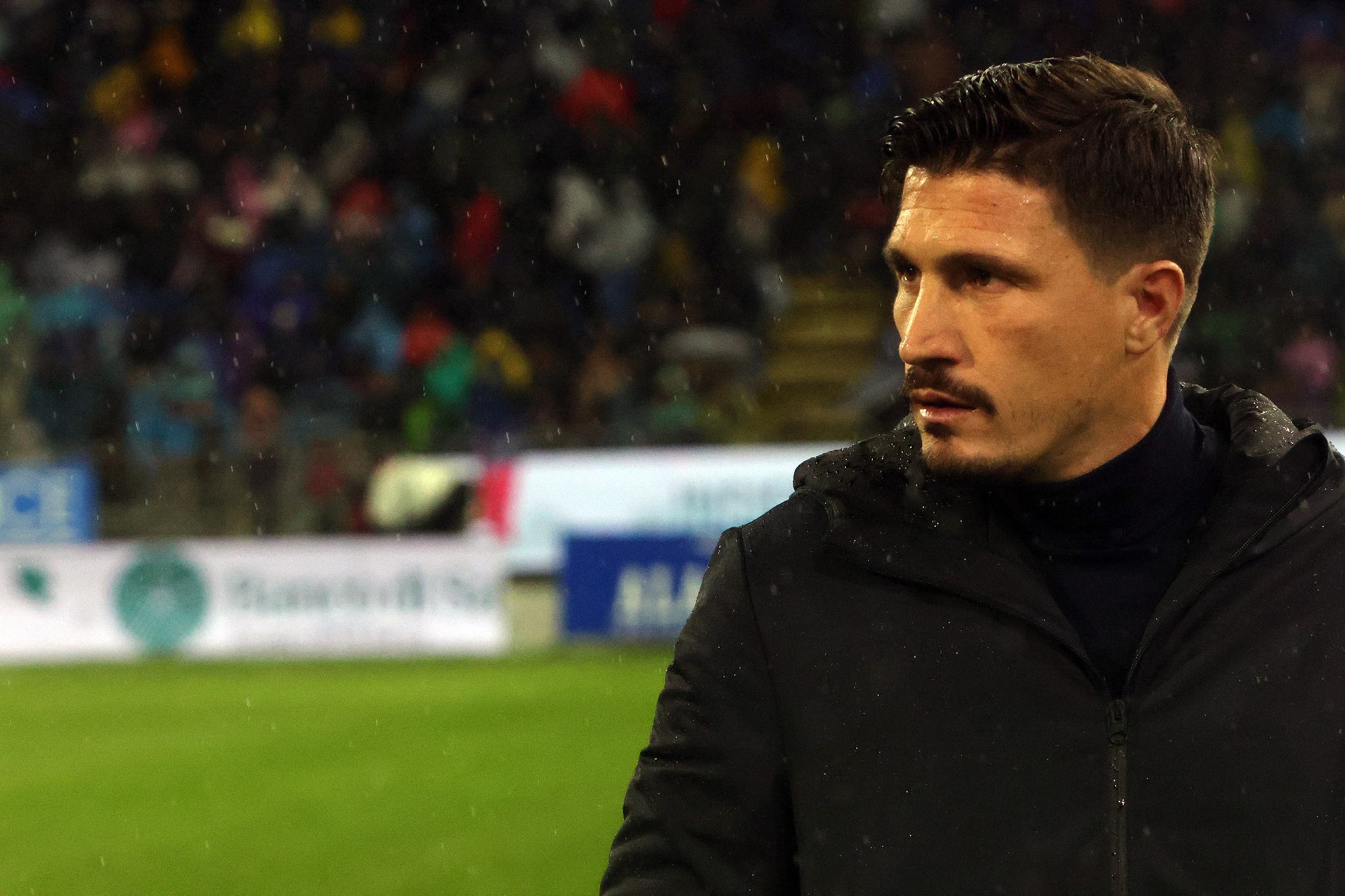 ✓ Pisacane si racconta: lo studio sulla Generazione Z e un Cagliari da salvare con l’equilibrio