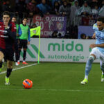 Due talenti del Cagliari brillano nella Serie A 2025-2026: la Lega premia la linea verde