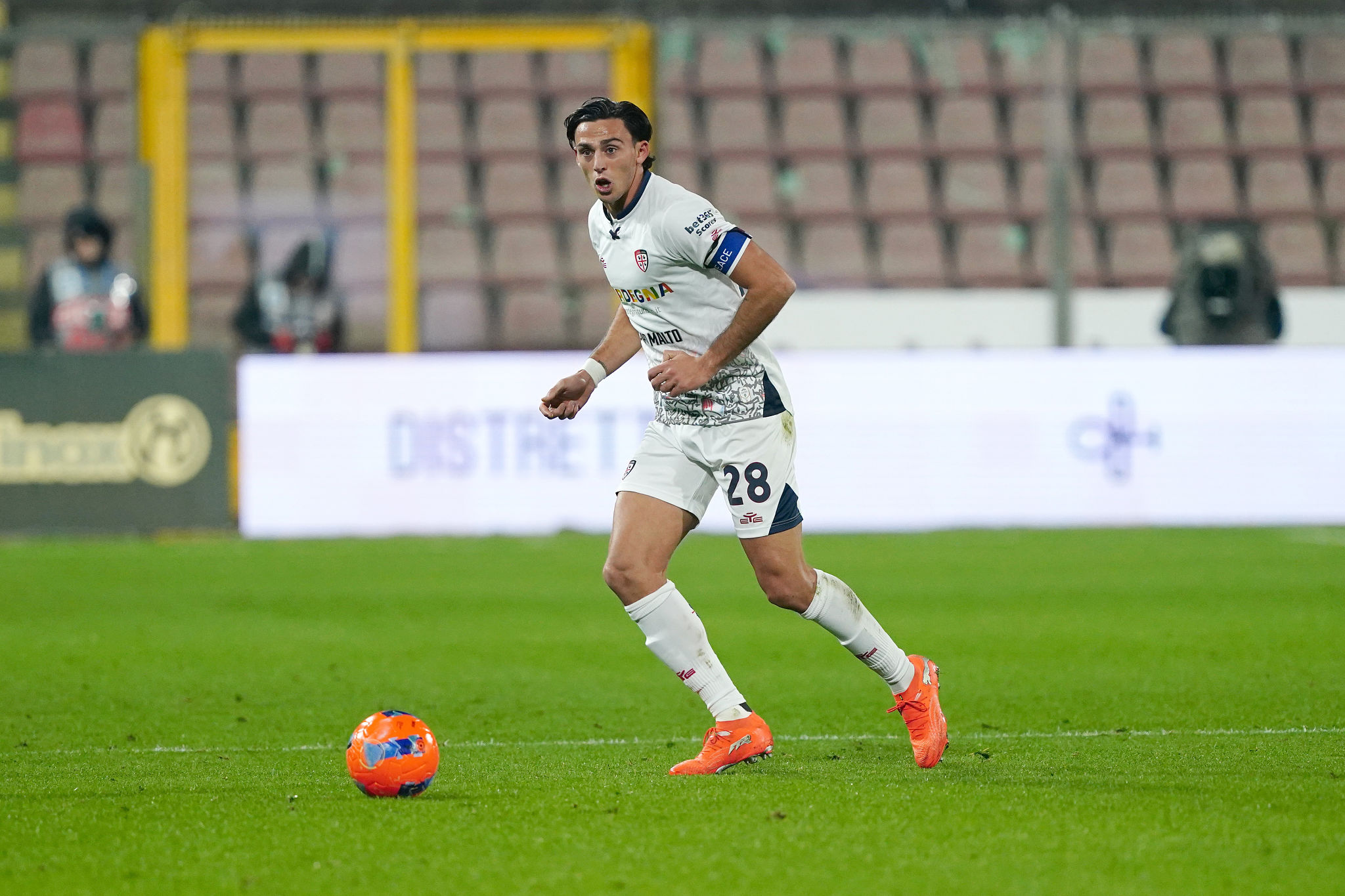 Verso la Fiorentina, il Cagliari si allena al CRAI Sport Center: personalizzato per Zappa