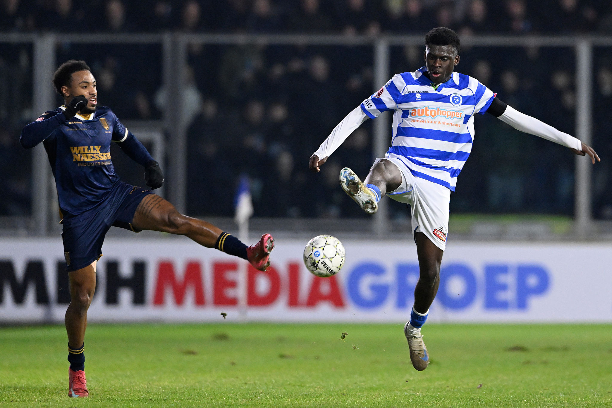 ✗ Raterink al Cagliari: visite mediche programmate per il talento olandese