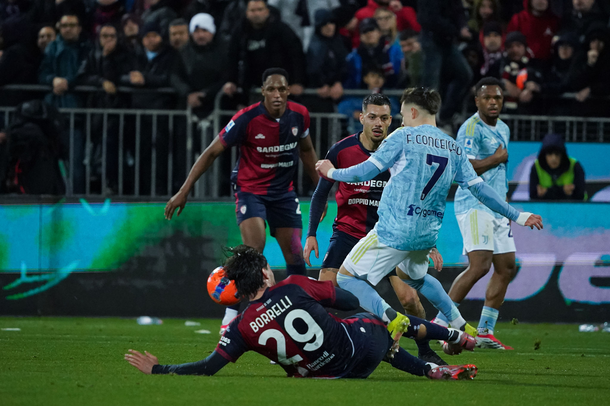 Cagliari, la vittoria sulla Juventus oltre i numeri: cuore e cinismo rossoblù