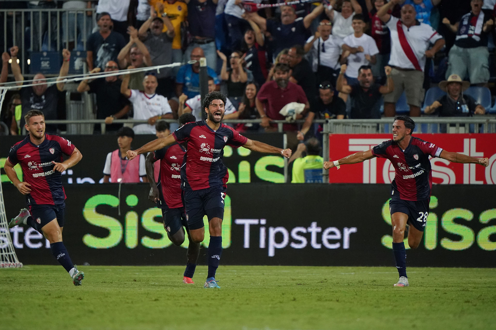 ✗ Fiorentina-Cagliari, i numeri della sfida: i viola in un ottimo momento di forma