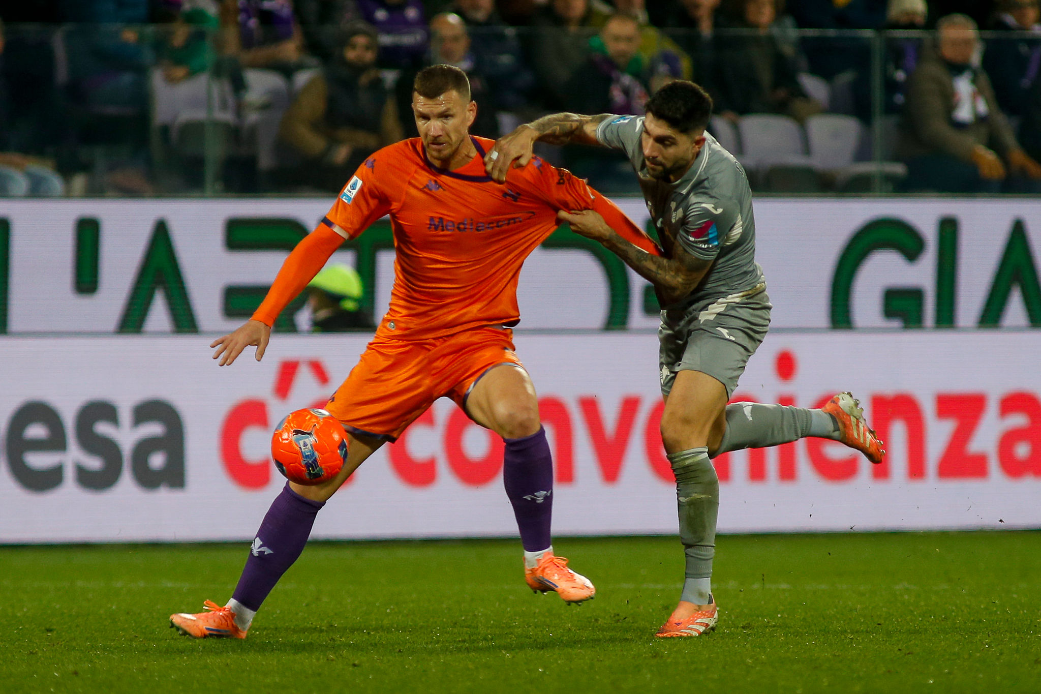 Dzeko al Cagliari, la speranza non è persa: Angelozzi prepara un nuovo tentativo