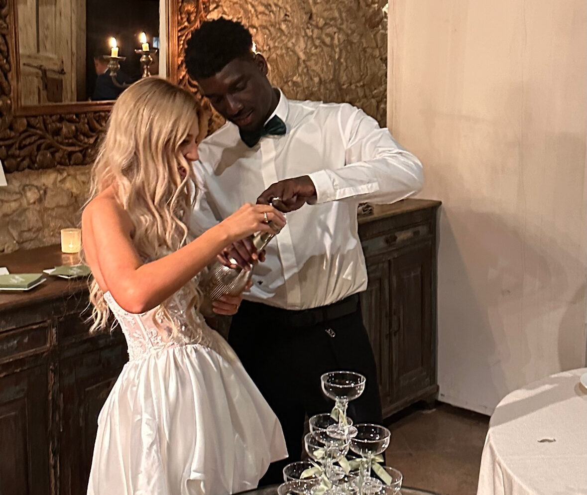 Domenica speciale in casa Cagliari: Adopo si è sposato con Klara