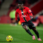 Zito Luvumbo compie 24 anni. Il ricordo della sua freccia a Cagliari