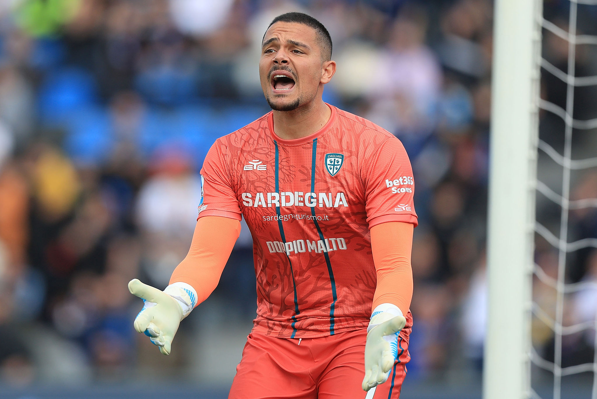 Tonfo del Cagliari a Pisa: i toscani vincono 3-1. A segno Moreo e Caracciolo