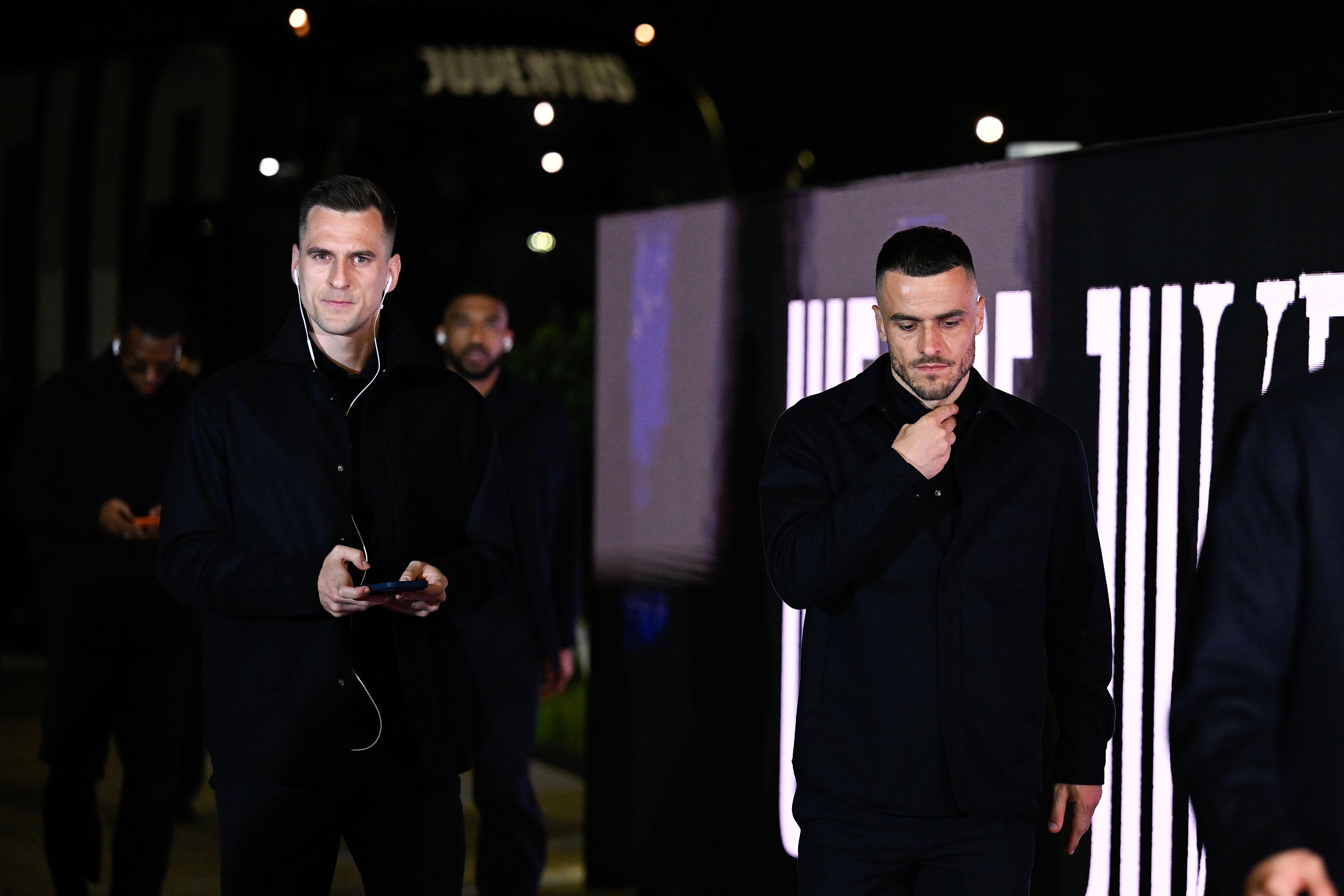 Idea Kostic per il Cagliari, l'esterno serbo lascia la Juve a zero