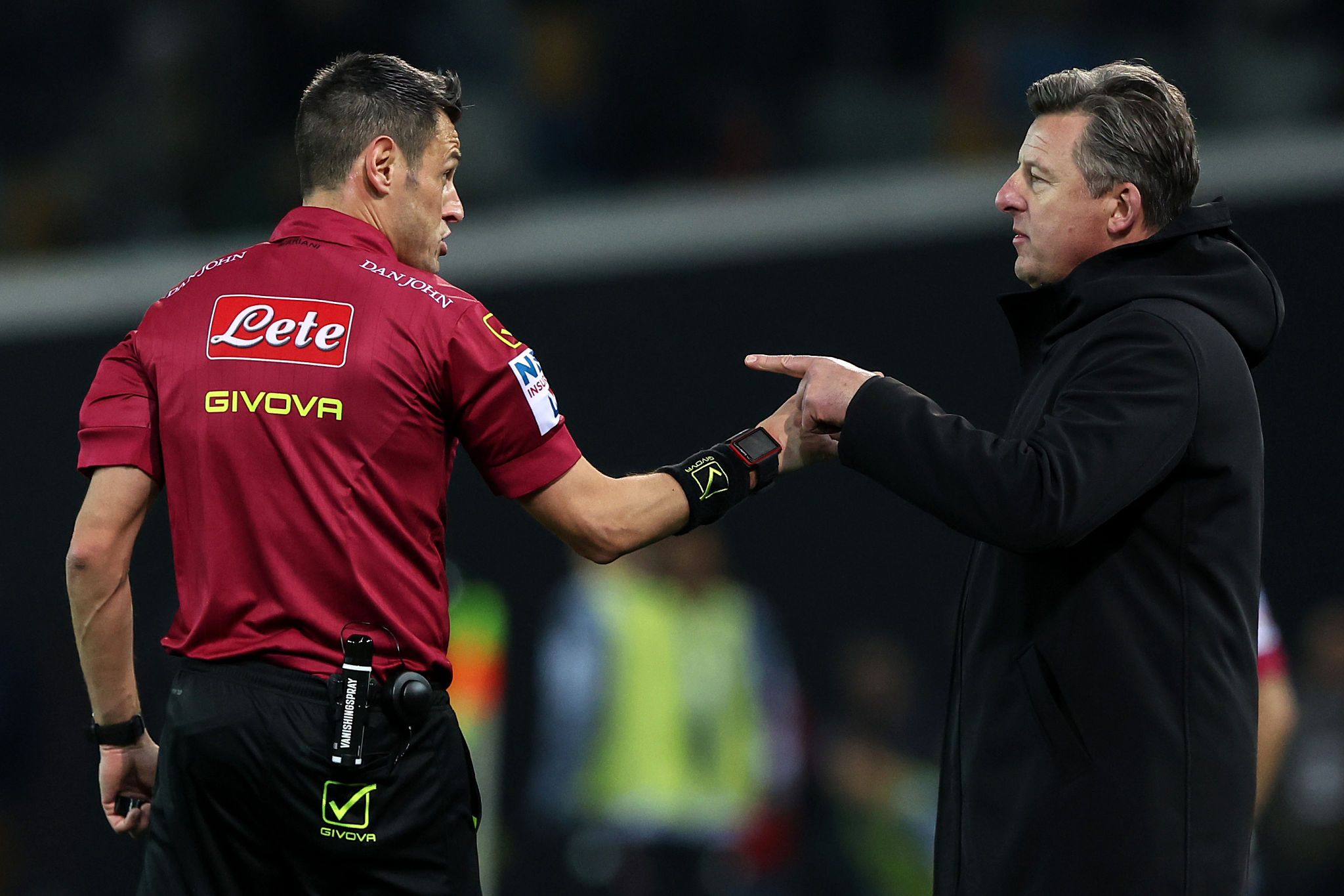 Serie A, ecco l'arbitro e la squadra VAR per Cagliari-Napoli