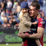 Belotti torna in campo: le lacrime e l'abbraccio emozionante con Deiola